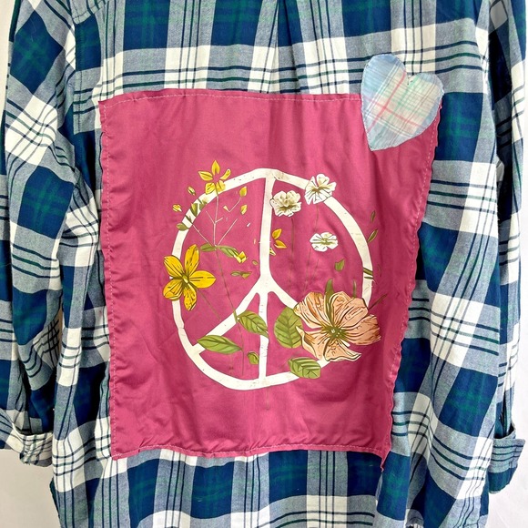 Upcycled Womens Blue Plaid Long Sleeve Top 2X Floral Peace Sign Embroidered Rose - Picture 4 of 6